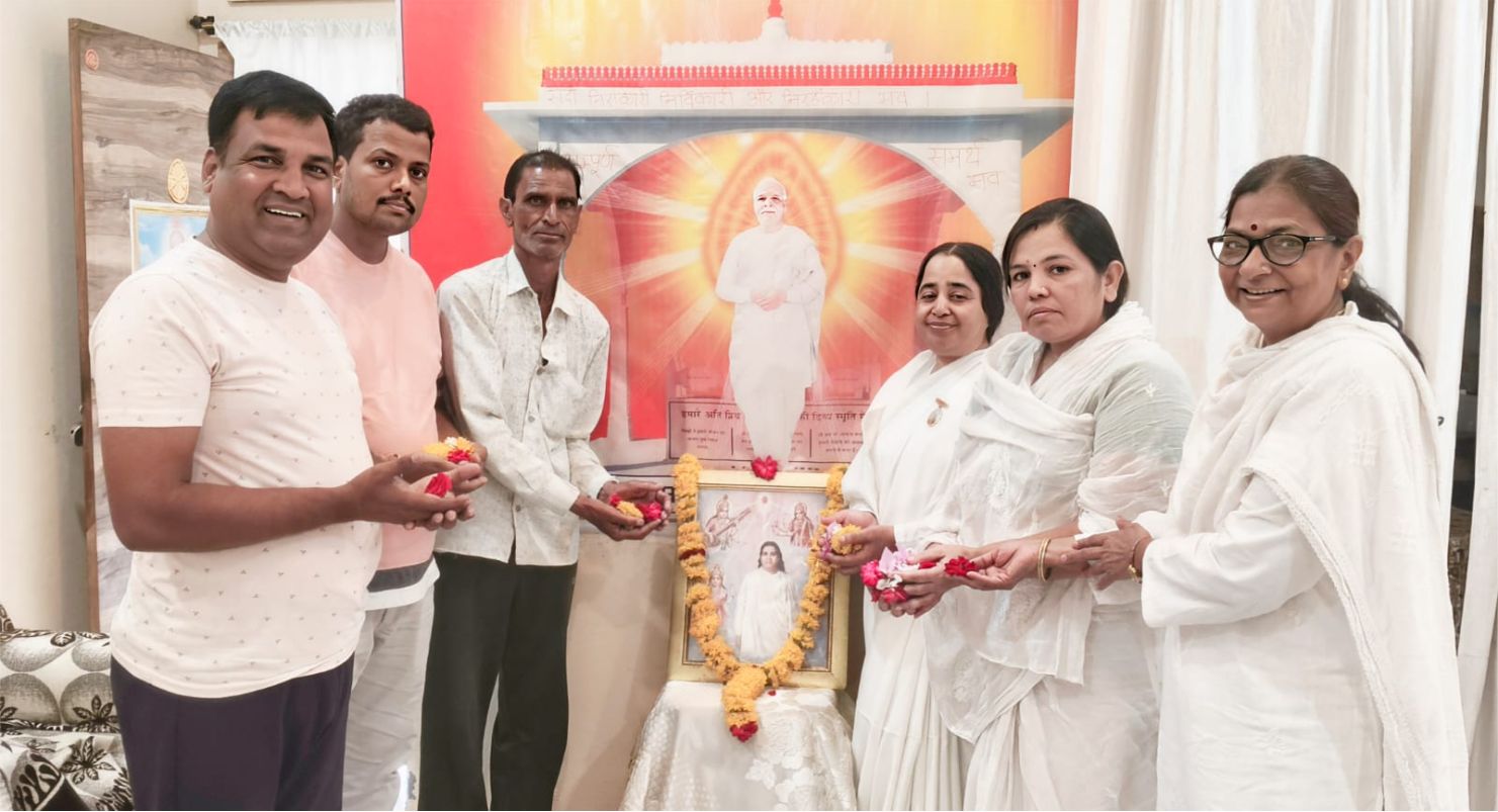 राजयोग की महान तपस्विनी मातेश्वरी जगदंबा मम्मा को भावभीनी श्रद्धांजलि, मनाया गया पुण्य स्मृति दिवस
