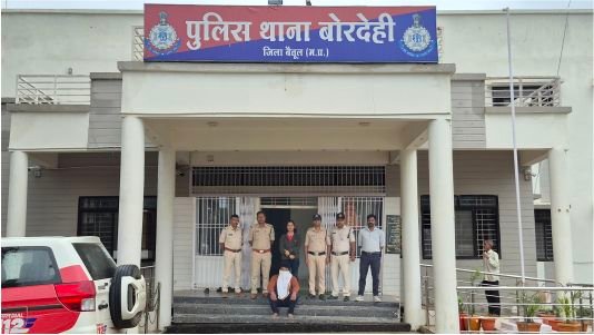 ₹9 लाख लूटकांड का मास्टरमाइंड गिरफ्तार, ₹10 हजार का इनामी देवा इवने पुलिस के शिकंजे में